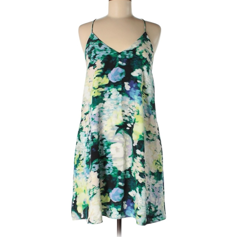 Cynthia Rowley 100% Silk Watercolor Dress size 6 Cream Blue V Neck Sleeveless